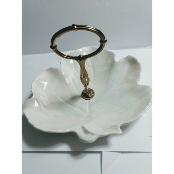 Vintage Royal Winton Handled Leaf Shaped serving tray Mother of Pearl Glaze 1950 - Picture 11 of 11
